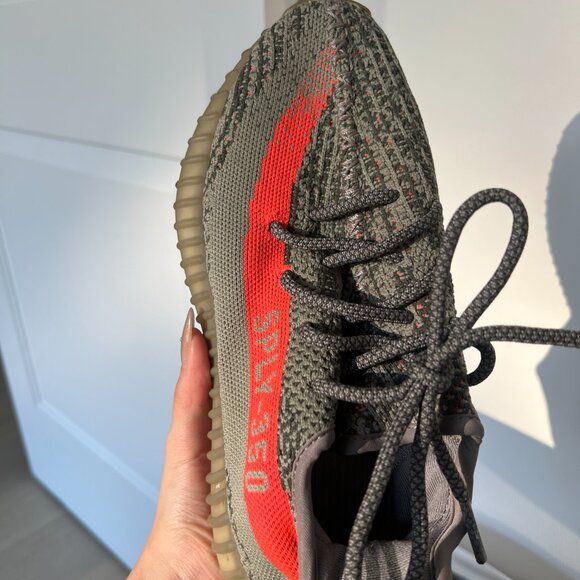 Size 7.5 - adidas Yeezy Boost 350 V2 Beluga - Picture 4 of 4
